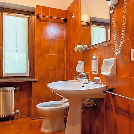 Otel Sporting 3*